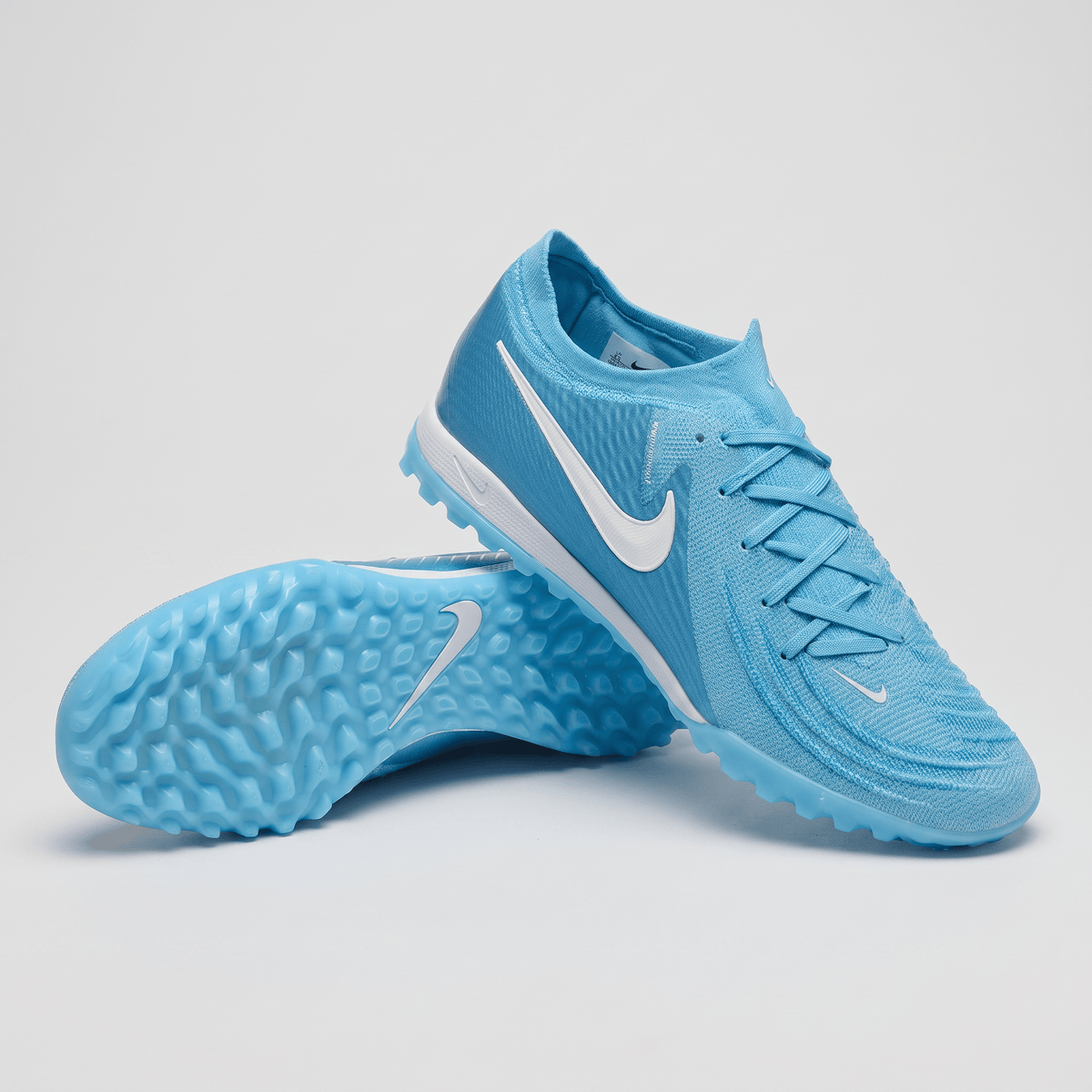 Phantom GX II Pro TF Blue Fury / Pure White