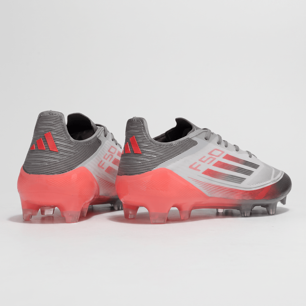 F50 FG White / Iron Metallic / Solar Red
