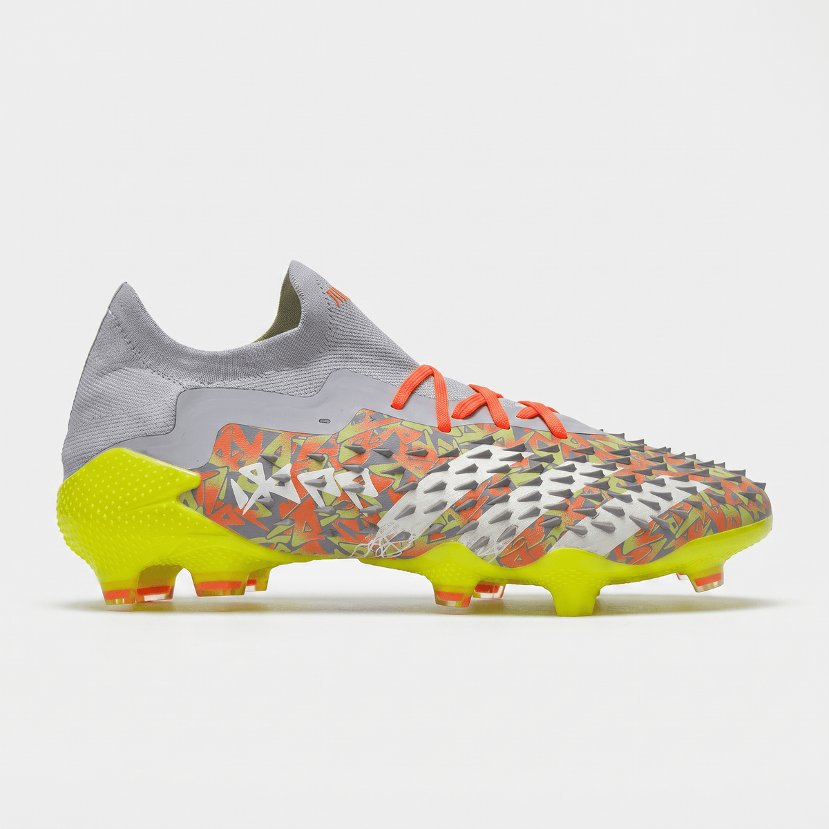Predator Freak.1 FG Clear Grey / Footwear White / Solar Yellow / Solar Red