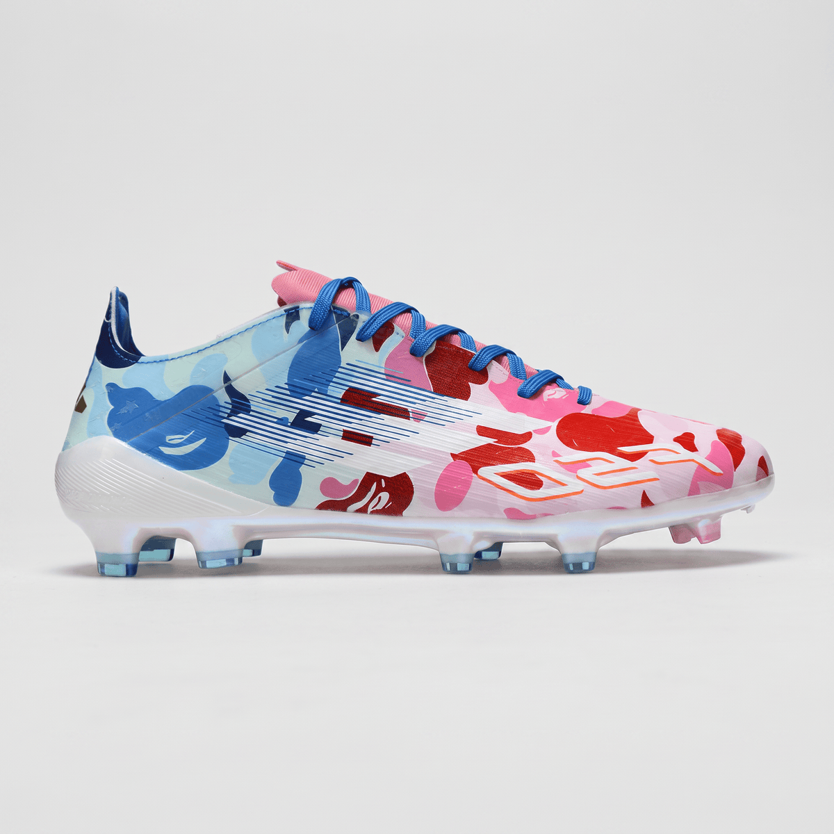 F50 x BAPE FG Cloud White / Lucid Pink / Lucid Blue