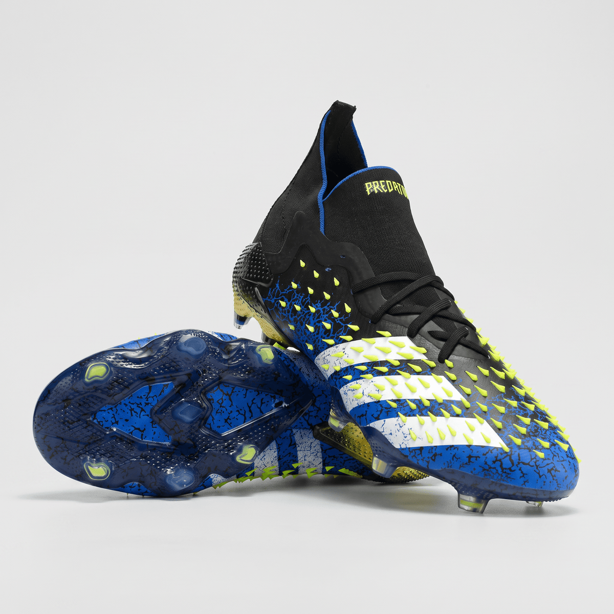 Predator Freak.1 FG Core Black / Cloud White / Solar Yellow