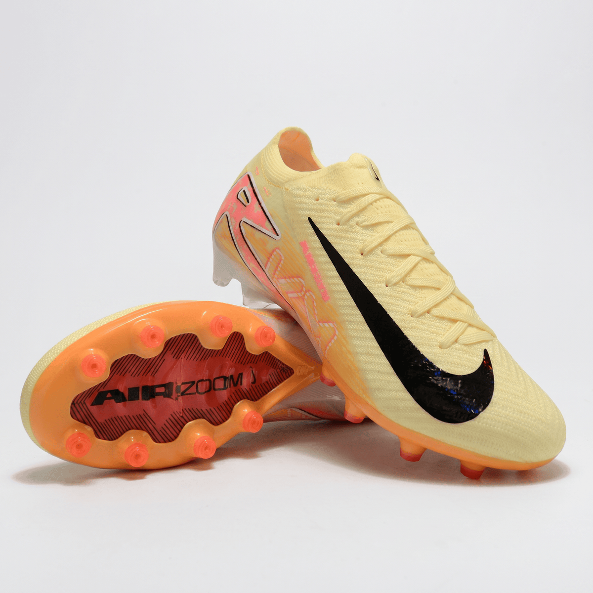Air Zoom Mercurial Vapor 16 FG Guava Ice / Black / Orange