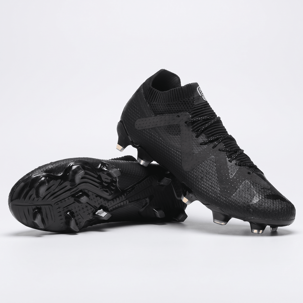 Future Ultimate FG/AG Black / White / Asphalt