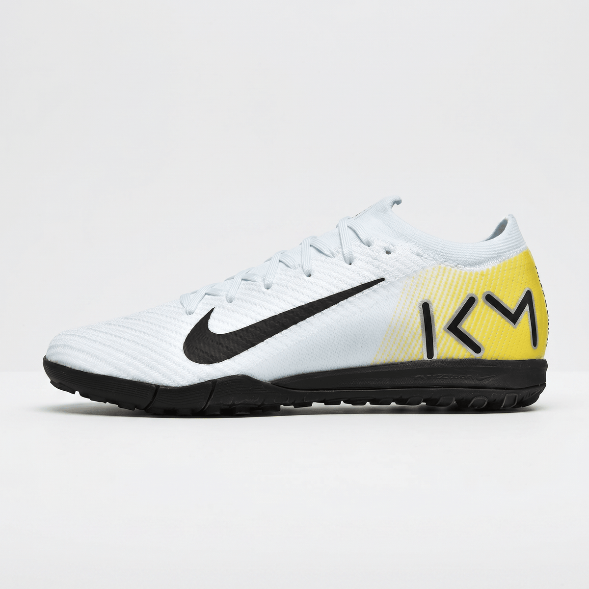 Air Zoom Mercurial Vapor 16 Academy TF White / Black / Yellow