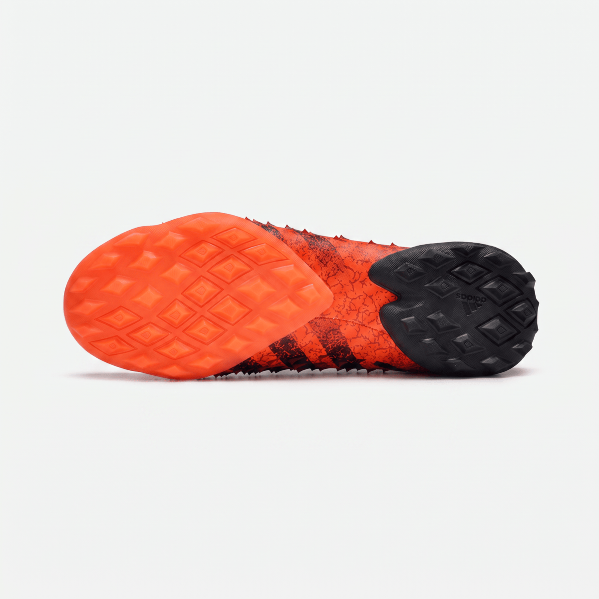 Predator Freak+ TF Solar Red / Core Black / Red