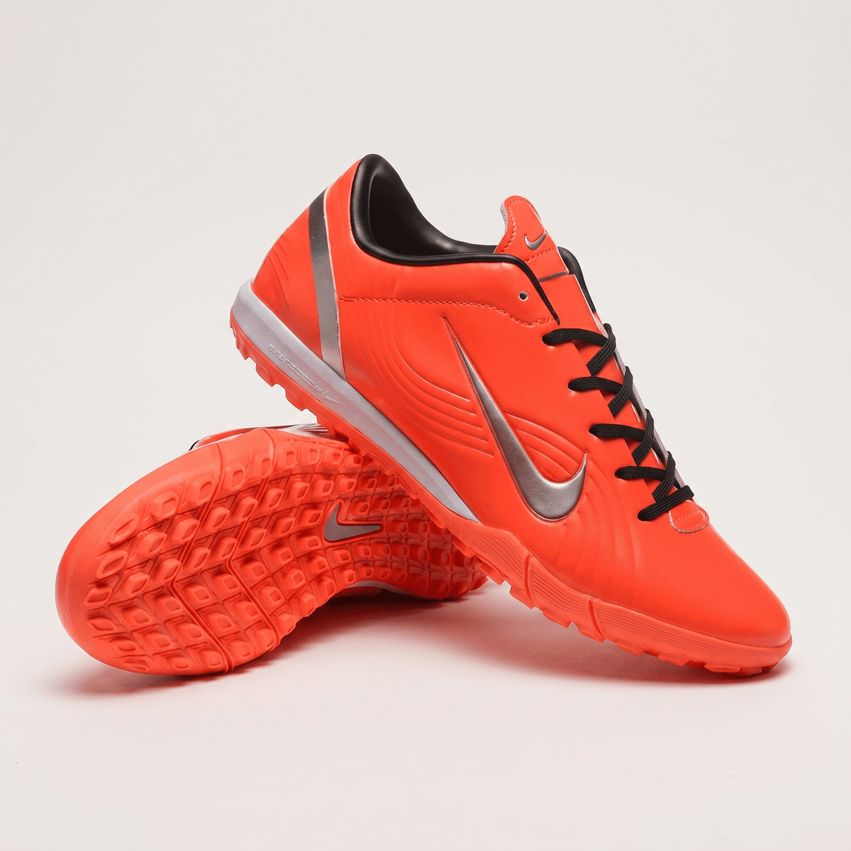 Mercurial Vapor III TF Max Orange / Metallic Silver / Black