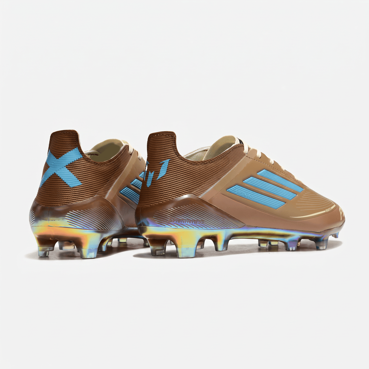 F50 FG Cardboard / Cream White / Bright Cyan