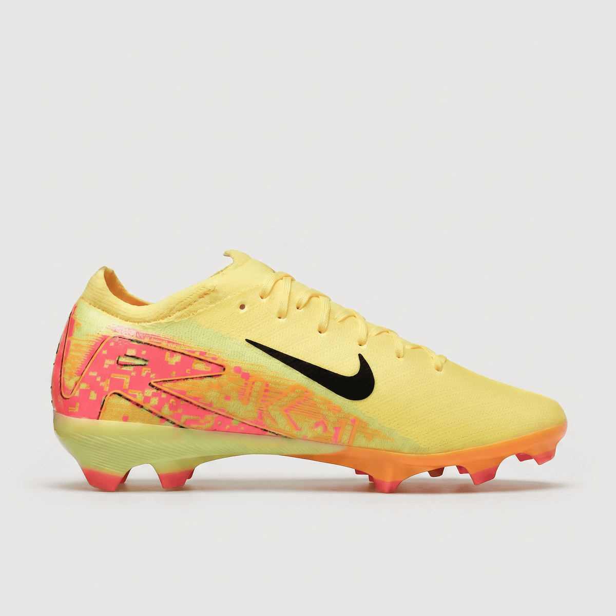 Air Zoom Mercurial Vapor 16 FG Volt / Black / Total Orange