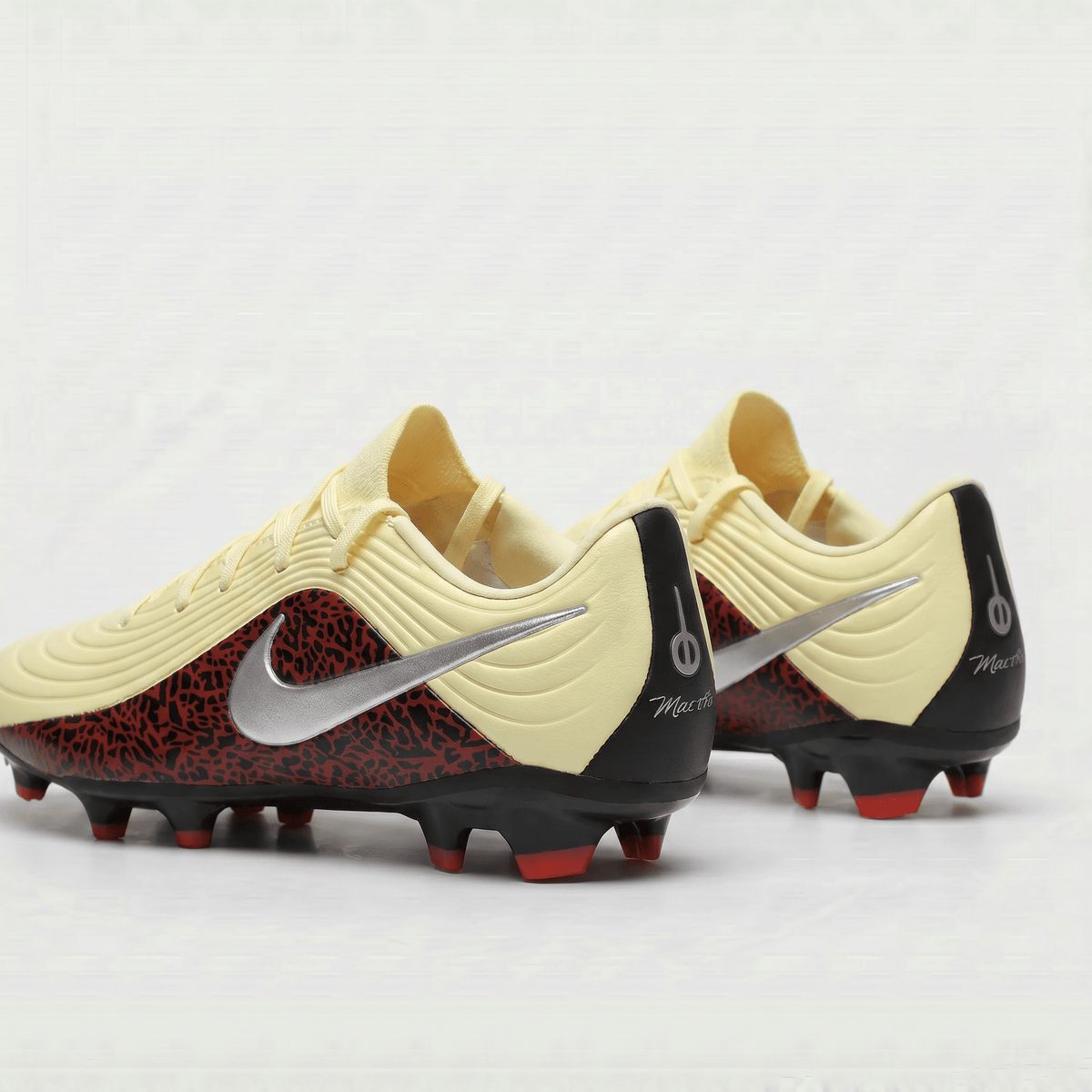 Tiempo Legend XI FG Cream / Black / Burgundy