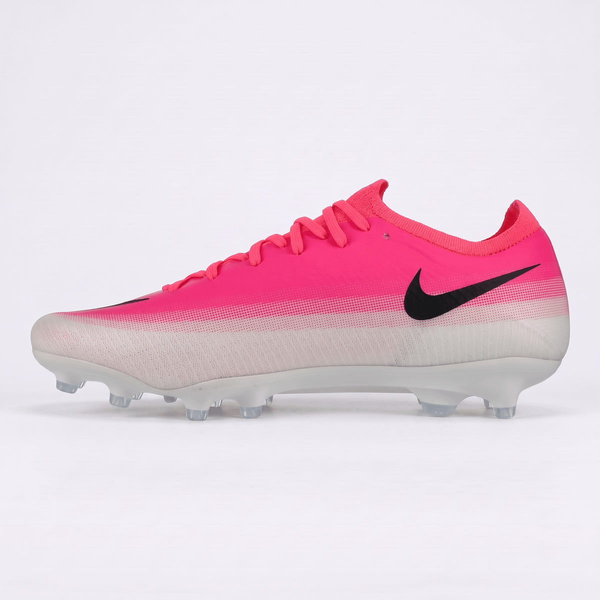 Mercurial Vapor 17 Pro AG Hyper Pink / White / Black