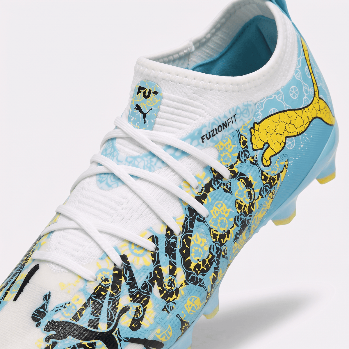 Future 9 Match FG/AG White / Vibrant Blue / Sun Stream / Light Aqua