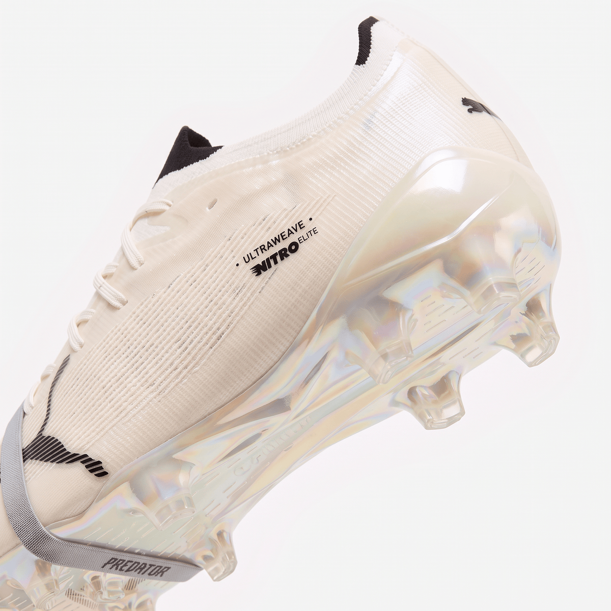 ULTRA NITRO 7 ULTIMATE FG Sugared Almond / Black / White