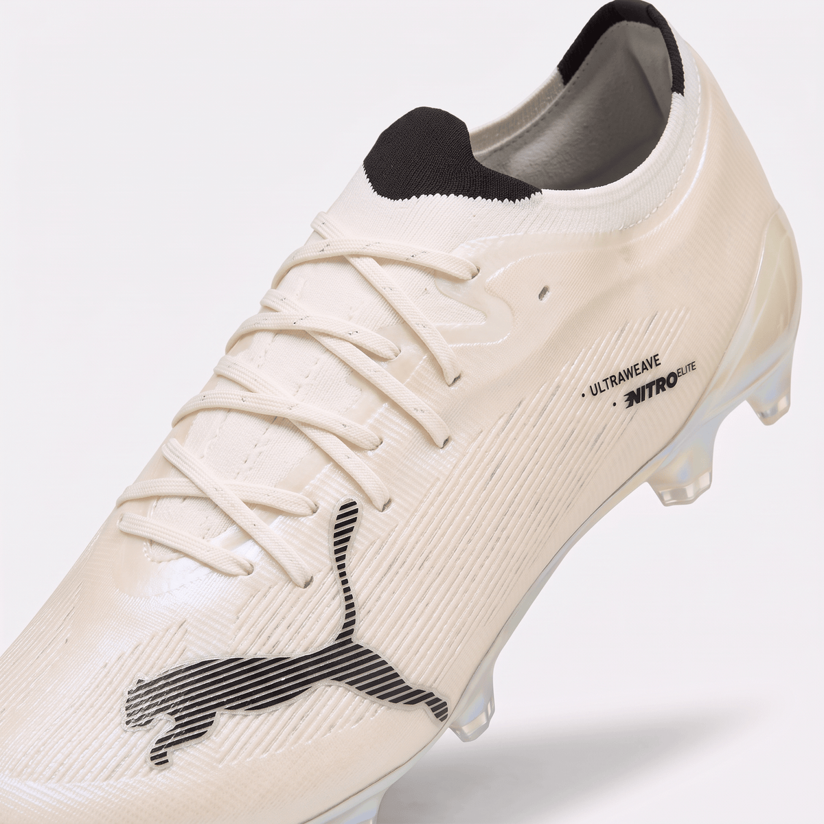 ULTRA NITRO 7 ULTIMATE FG Sugared Almond / Black / White
