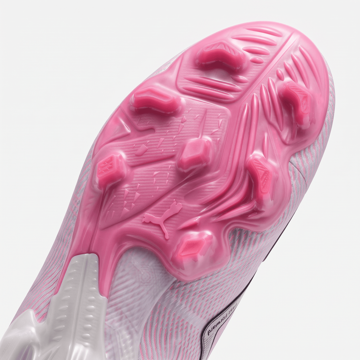 Future Ultimate TF White / Black / Poison Pink