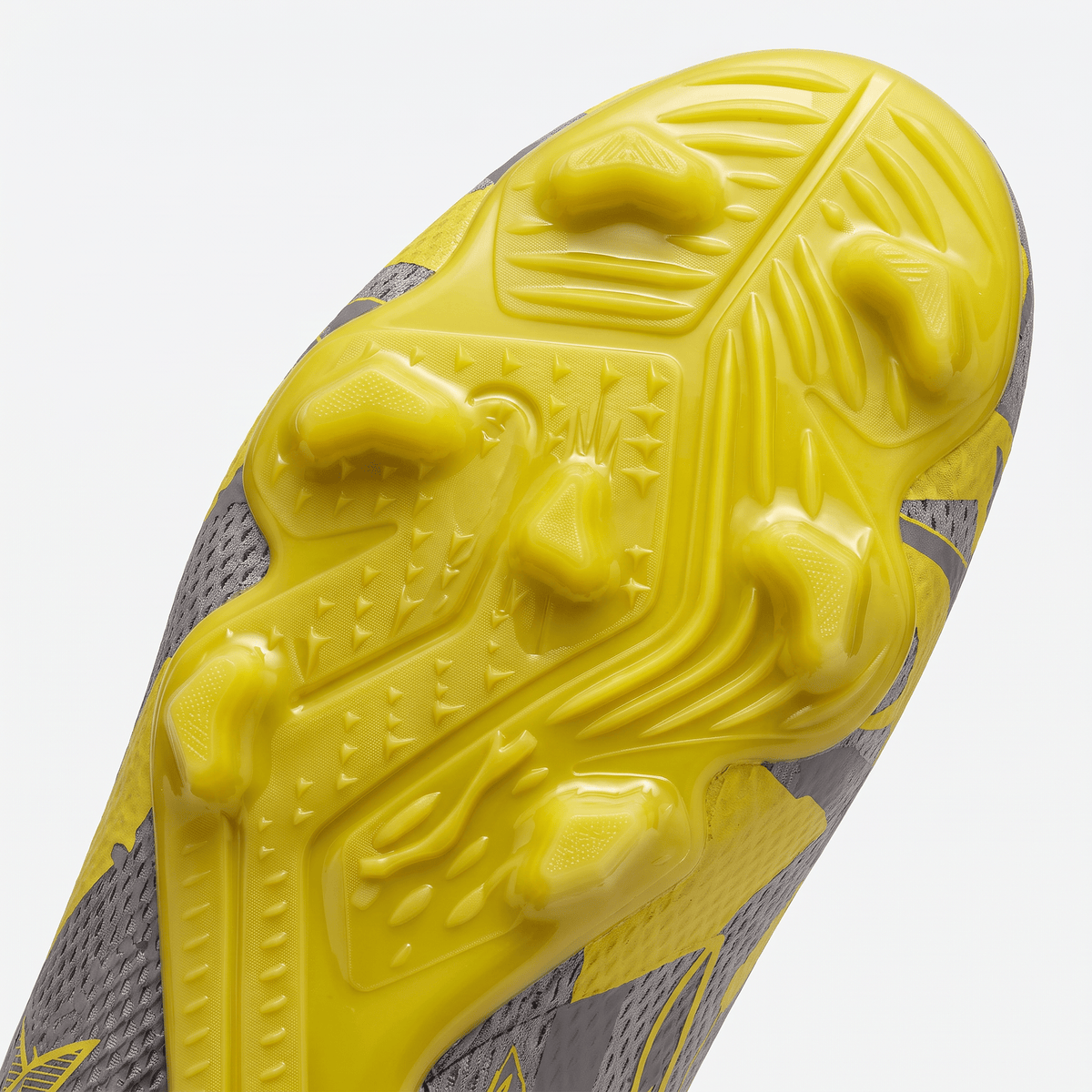 Future Match FG/AG White / Ultra Blue / Fluro Yellow