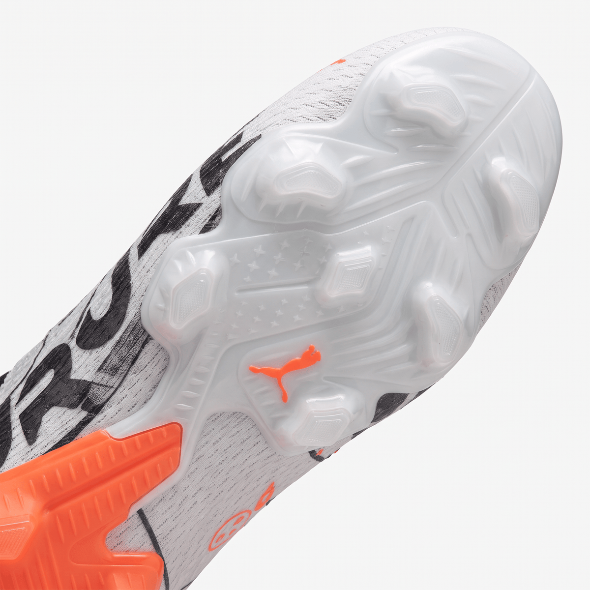 Future Ultimate FG/AG White / Ultra Orange / Asphalt