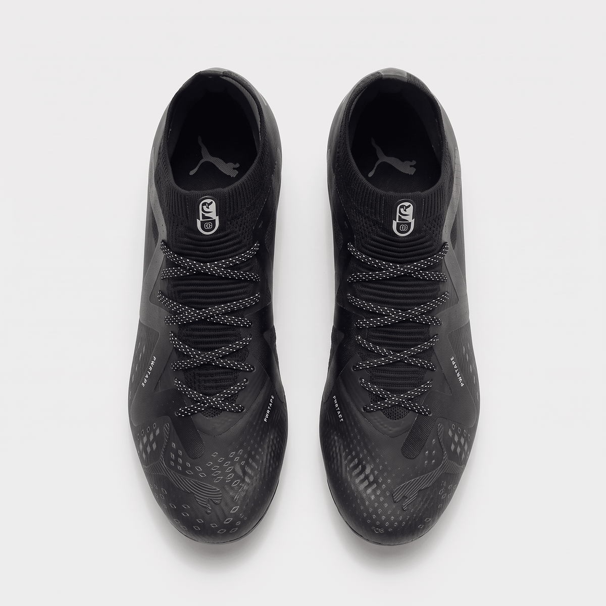 Future Ultimate FG/AG Black / White / Ravish Dark