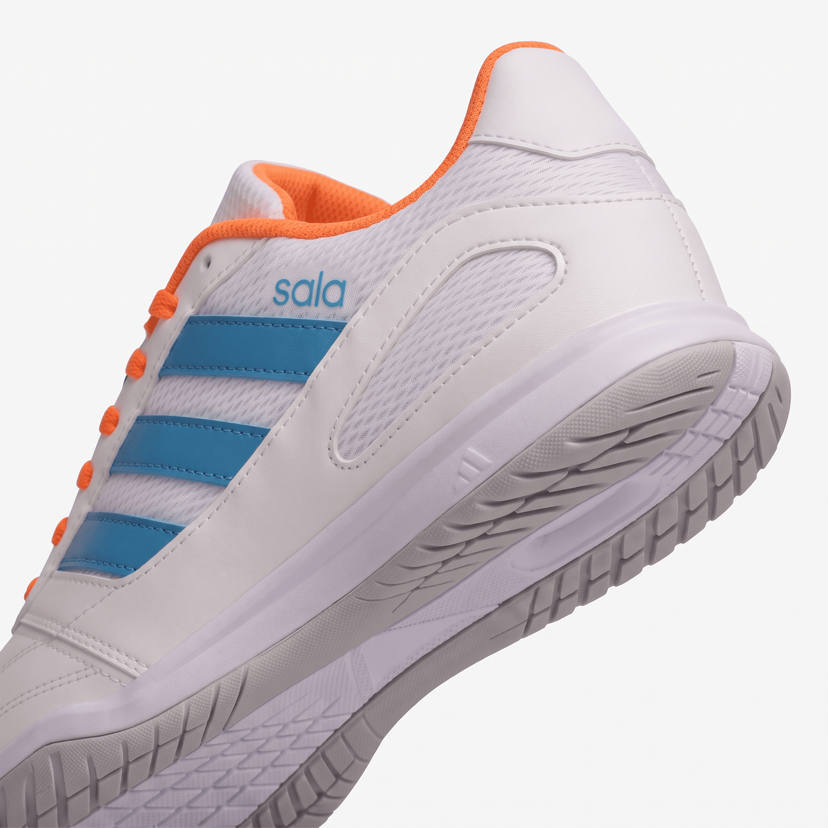 Super Sala III Footwear White / Blue Burst / Solar Red