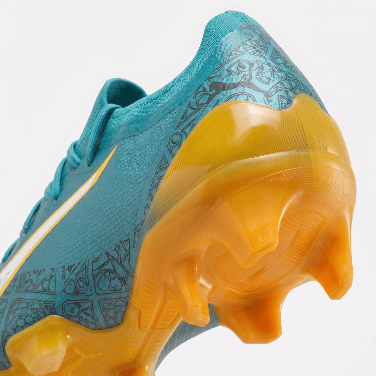 Ultra Ultimate FG/AG Aqua / Alpine Snow / Tangerine