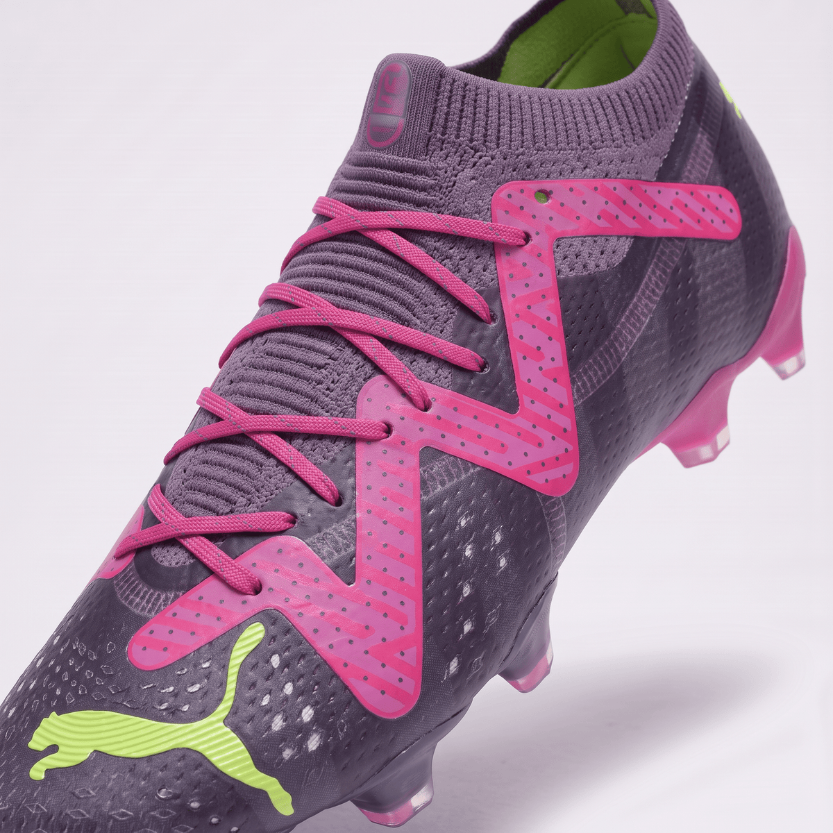 Future Ultimate FG/AG Purple / Charcoal / Fast Yellow / Ravish