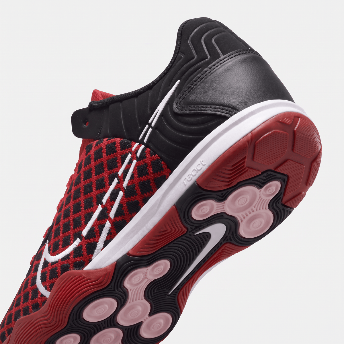 Gato Black / University Red / White / Pink Foam