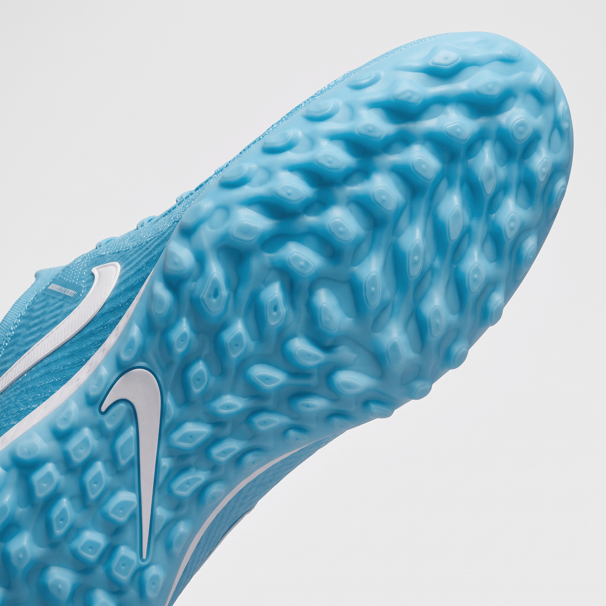 Phantom GX 2 Pro Academy TF Blue Fury / White