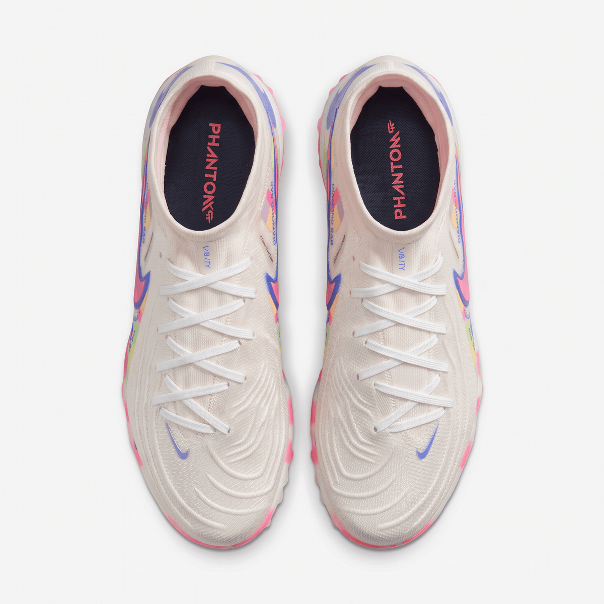 Phantom Luna 2 Academy TF White / Pink / Black