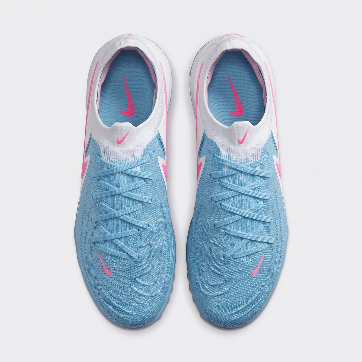 Phantom GX 2 Academy TF Glacier Blue / Blue Fury / Pink Foam