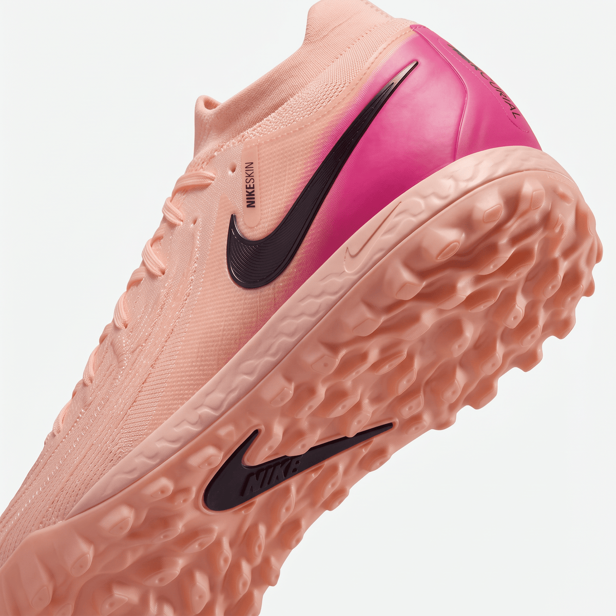 Phantom Luna 2 Academy TF Crimson Tint / Pink Blast / Black