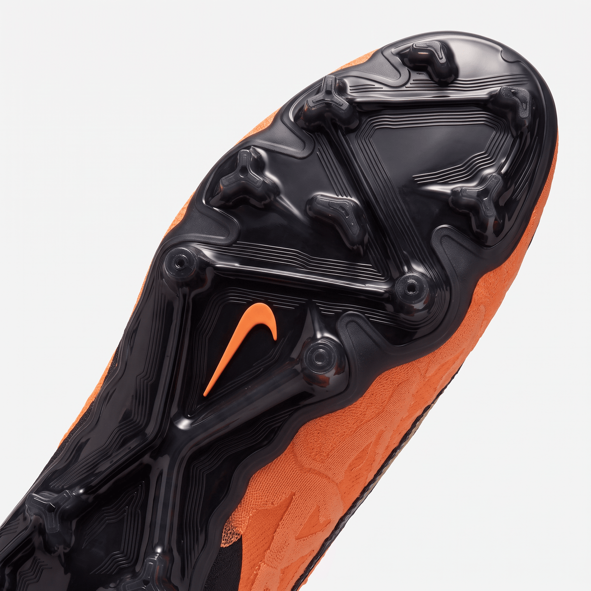 React Phantom GX Academy FG/MG Laser Orange / Black / Total Orange
