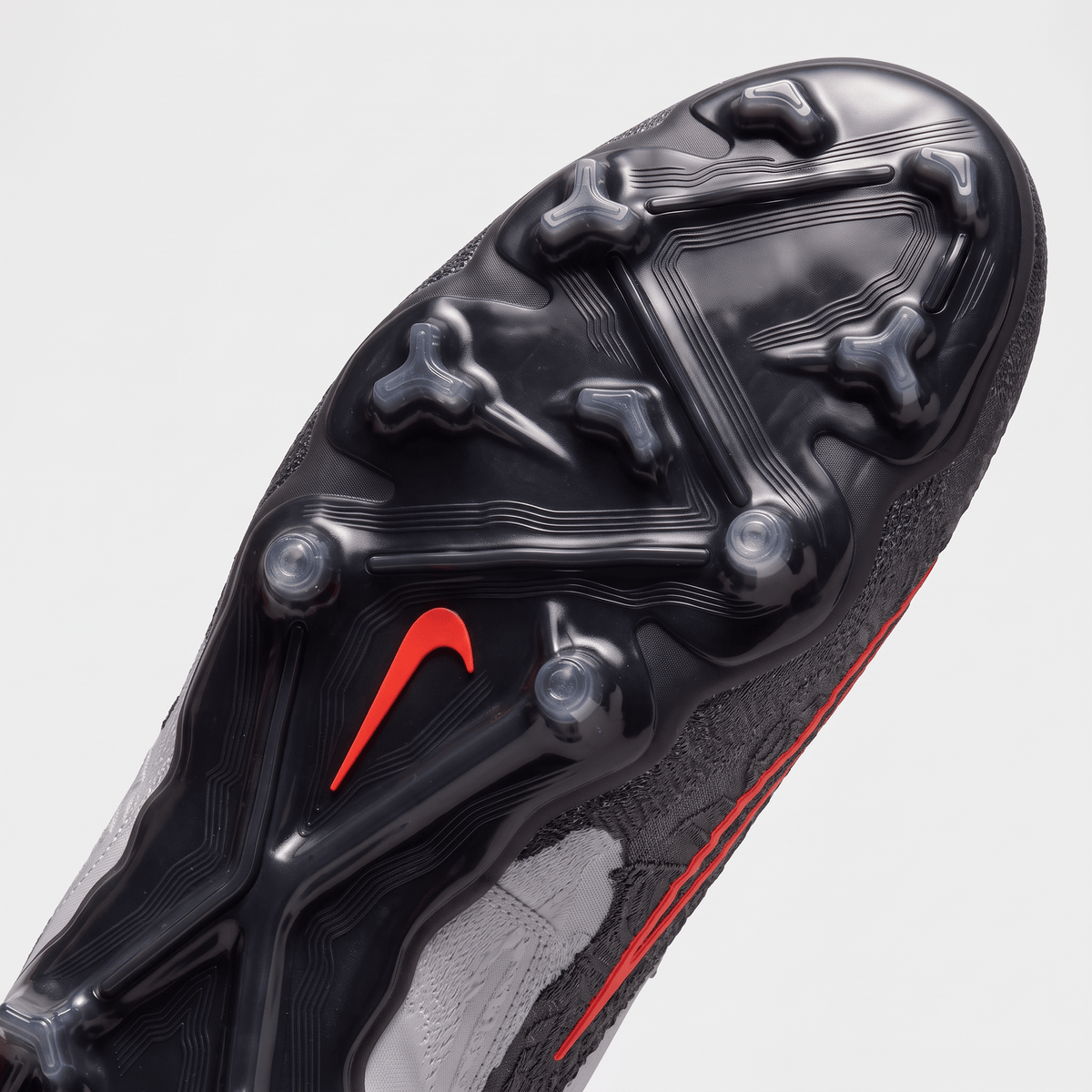 Phantom GX FG Black / Chrome / Hyper Crimson