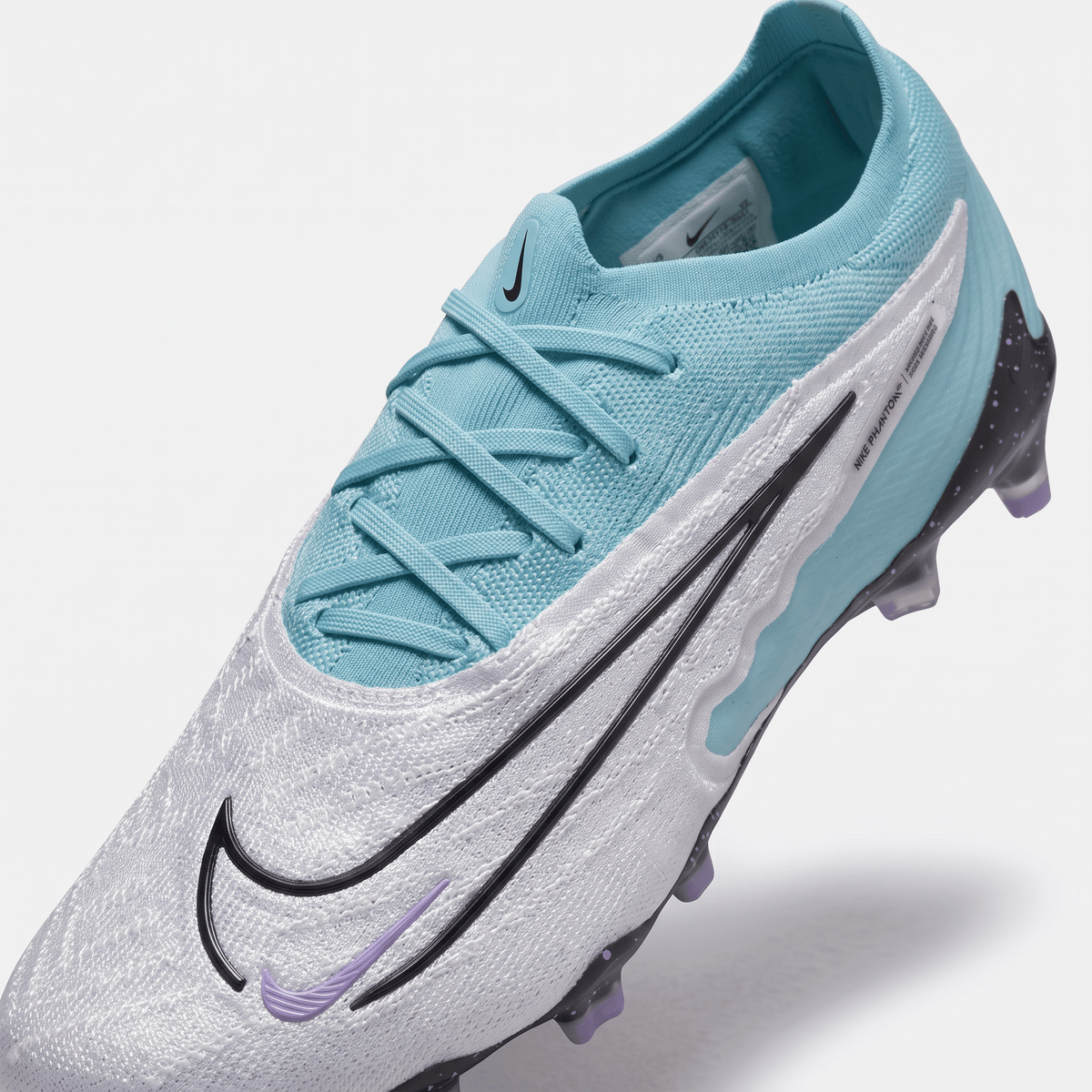 Gripknit Phantom GX FG Turquoise / Black / Fuchsia Dream / White