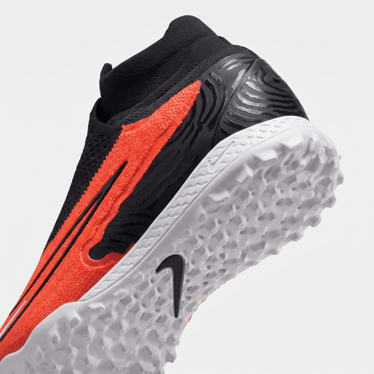 Phantom GX Academy TF Bright Crimson / Black / White