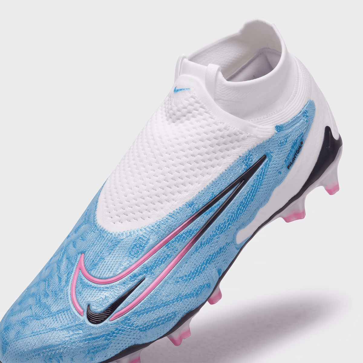 Gripknit Phantom GX FG Baltic Blue / Pink Blast / White / Black