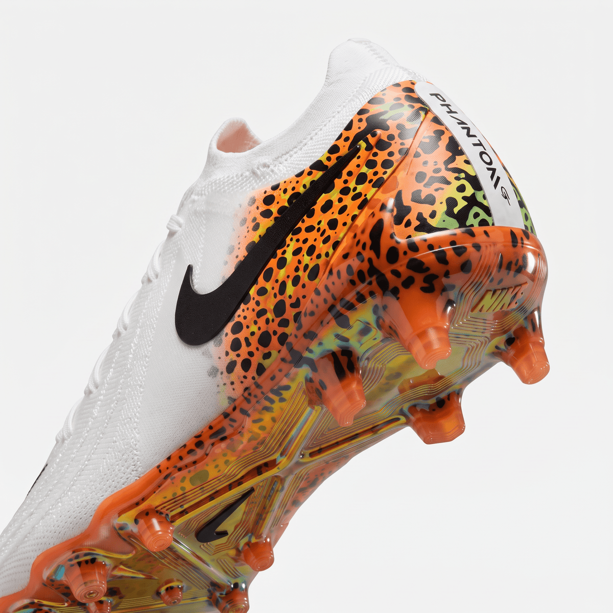 Phantom GX II AG White / Total Orange / Black