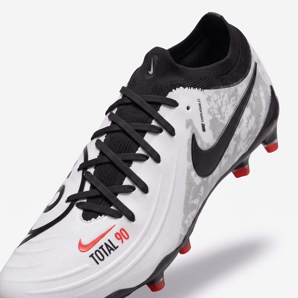 Phantom GX II FG White / Black / Total Orange