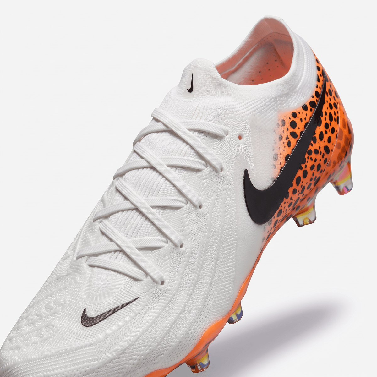 Phantom GX II AG White / Total Orange / Black