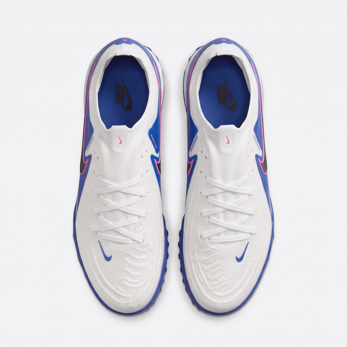 Phantom GX II Academy TF Blue Fury / White / Black / Pink Blast