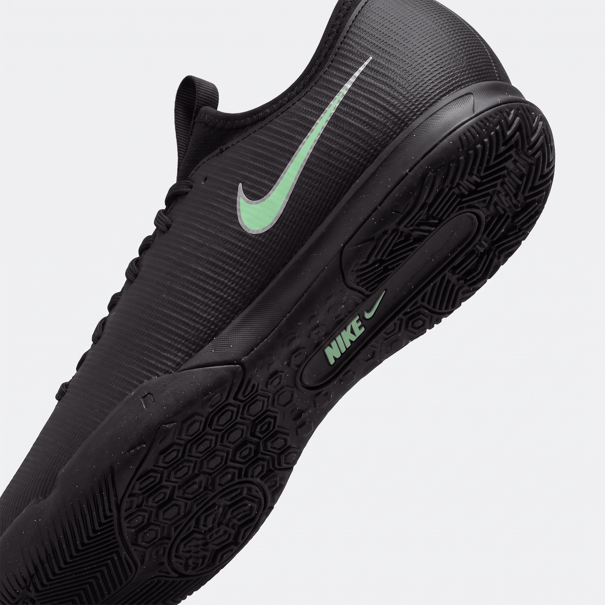 Zoom Mercurial Vapor 17 Academy IC Black / Illusion Green / Silver