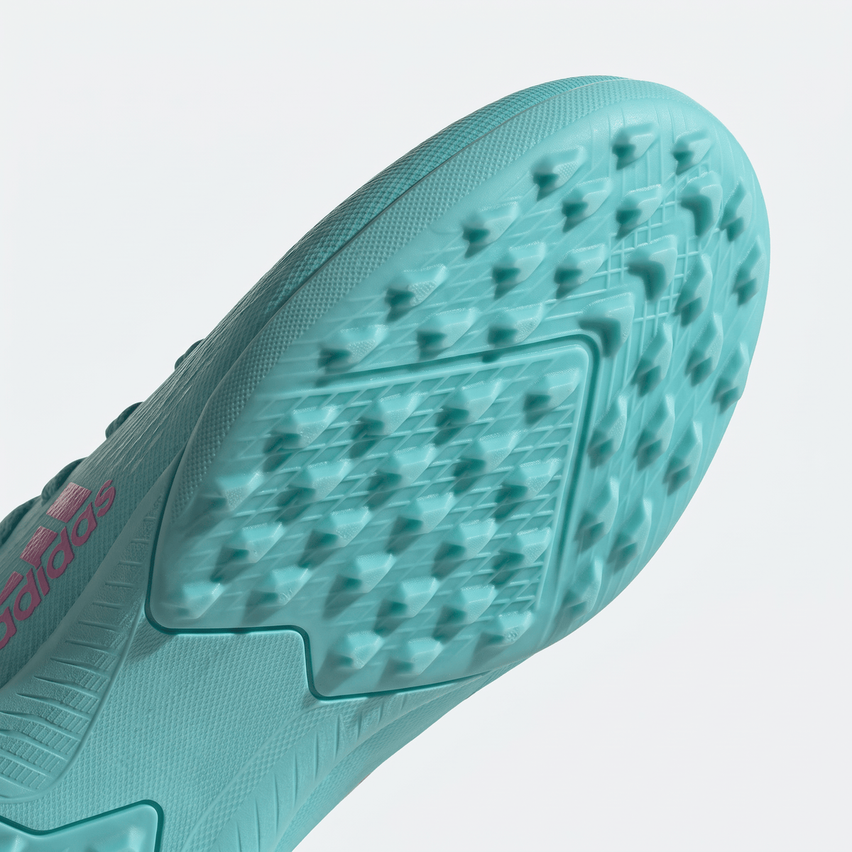 F50 Messi League Turf Cloud White / Lucid Pink / Flash Aqua